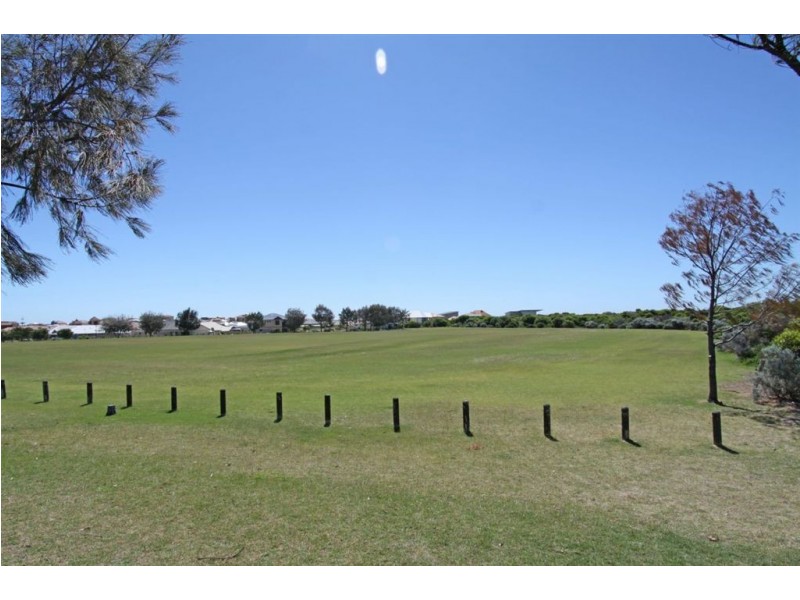 45 Endeavour Circle, Wannanup WA 6210