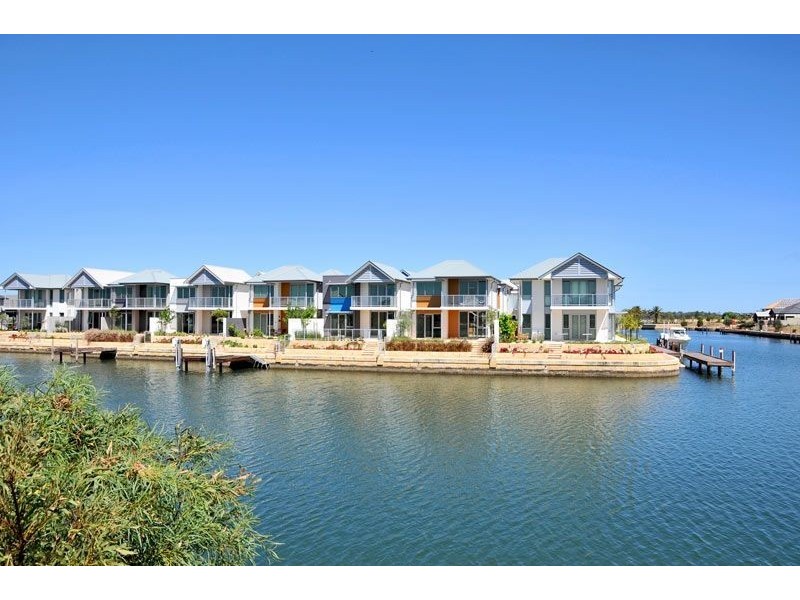 23 Tradewinds Retreat, Dudley Park WA 6210