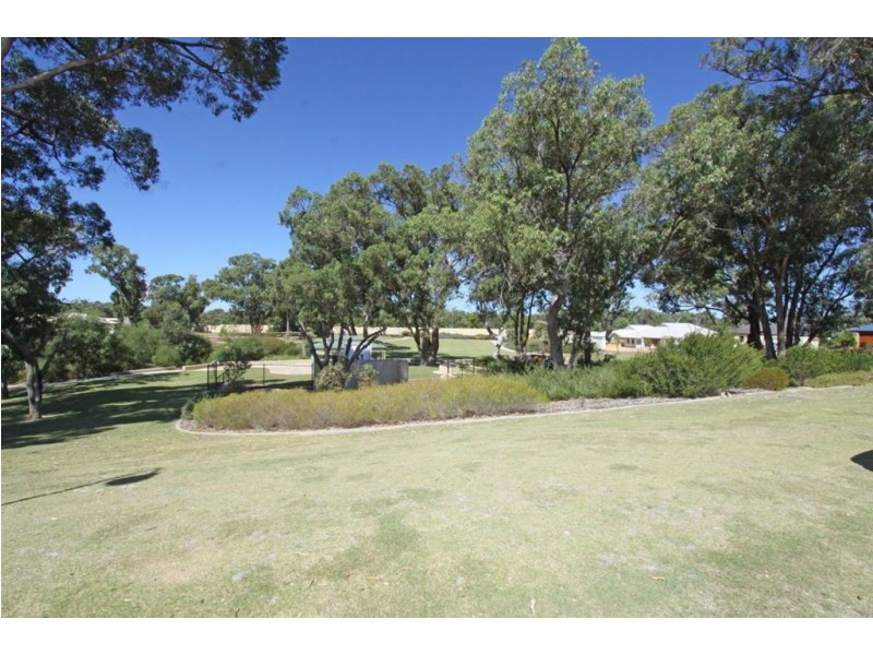 61 Ballard Meander, Lakelands WA 6180