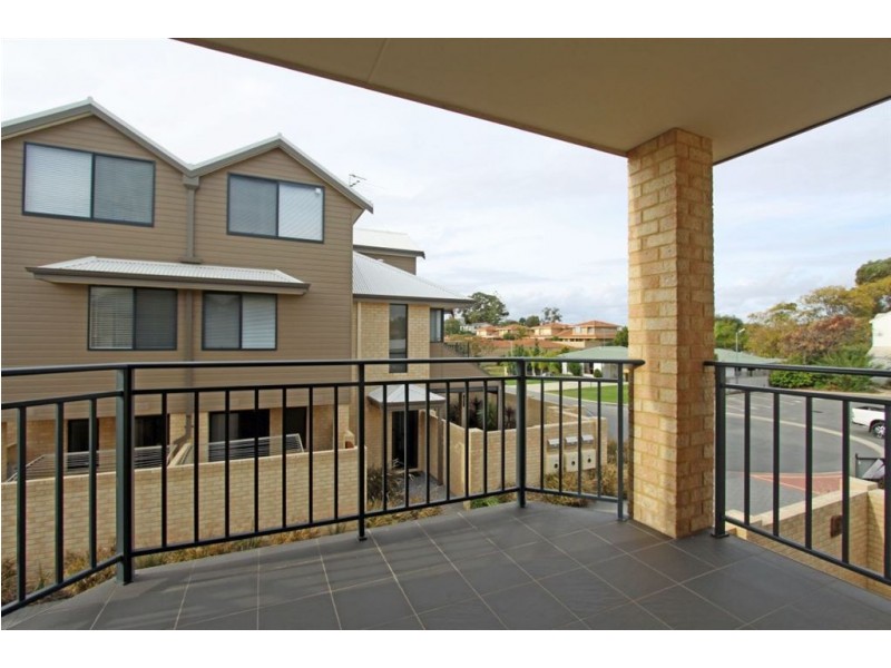 16 Shannon Road, Mandurah WA 6210