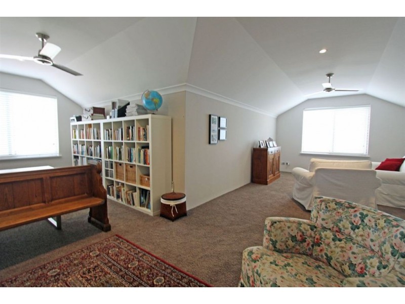 16 Shannon Road, Mandurah WA 6210