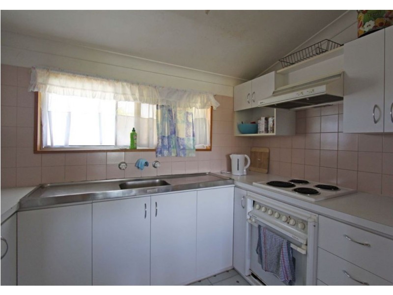 26 Clytie Road, Silver Sands WA 6210