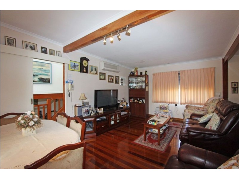 4 Clytie Road, Silver Sands WA 6210