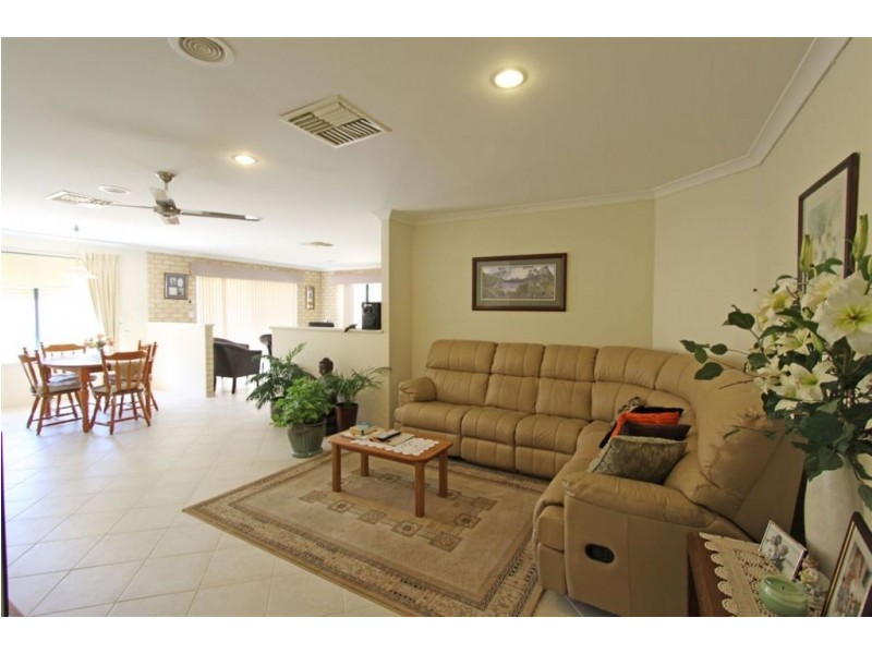 37 Janice Avenue, Falcon WA 6210