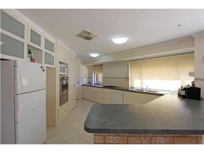 37 Janice Avenue, Falcon WA 6210