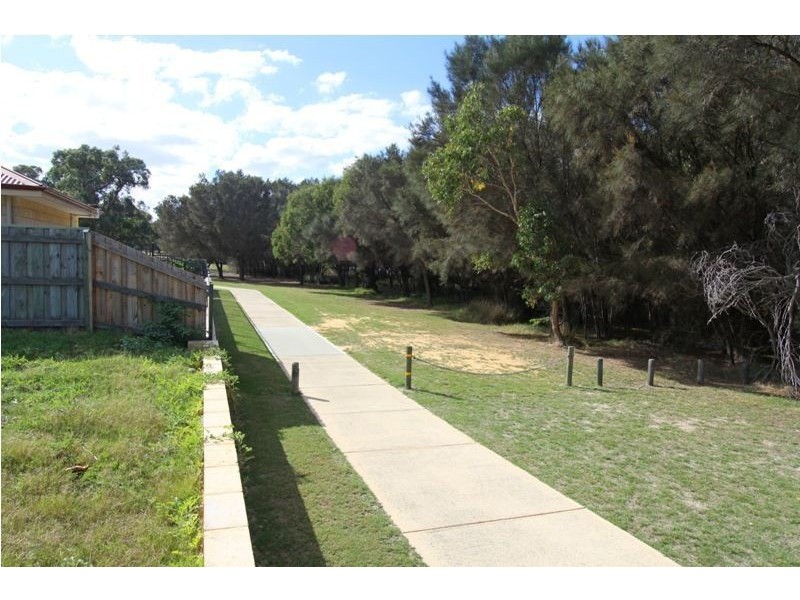 38 Macquarie Drive, Coodanup WA 6210