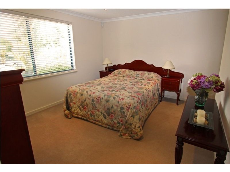 38 Boardwalk Boulevard, Halls Head WA 6210