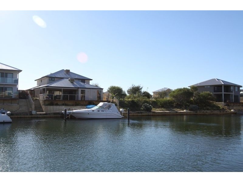 80 Cormorant Key, Wannanup WA 6210