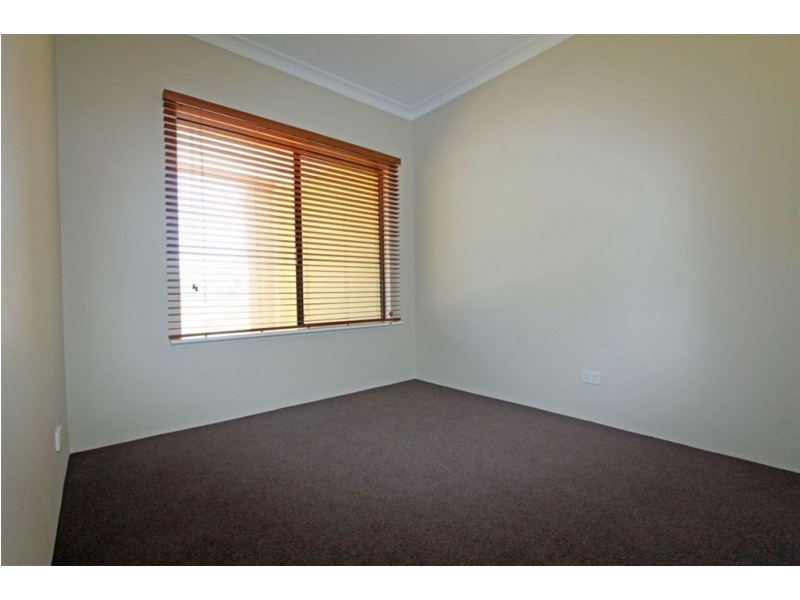 16 Walpole Way, Erskine WA 6210