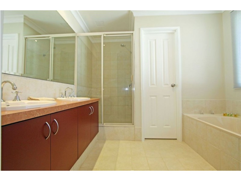 16 Walpole Way, Erskine WA 6210