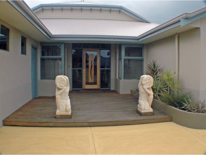 30 Tranquility Way, Halls Head WA 6210