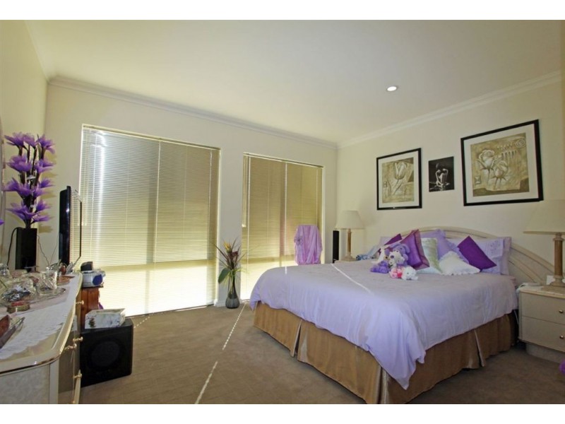 30 Tranquility Way, Halls Head WA 6210