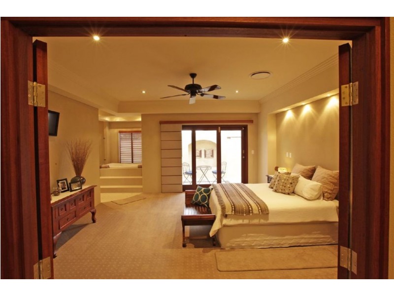 17 Leisure Way, Halls Head WA 6210