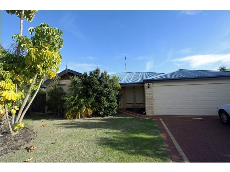 6 Aldenham Heights, Halls Head WA 6210