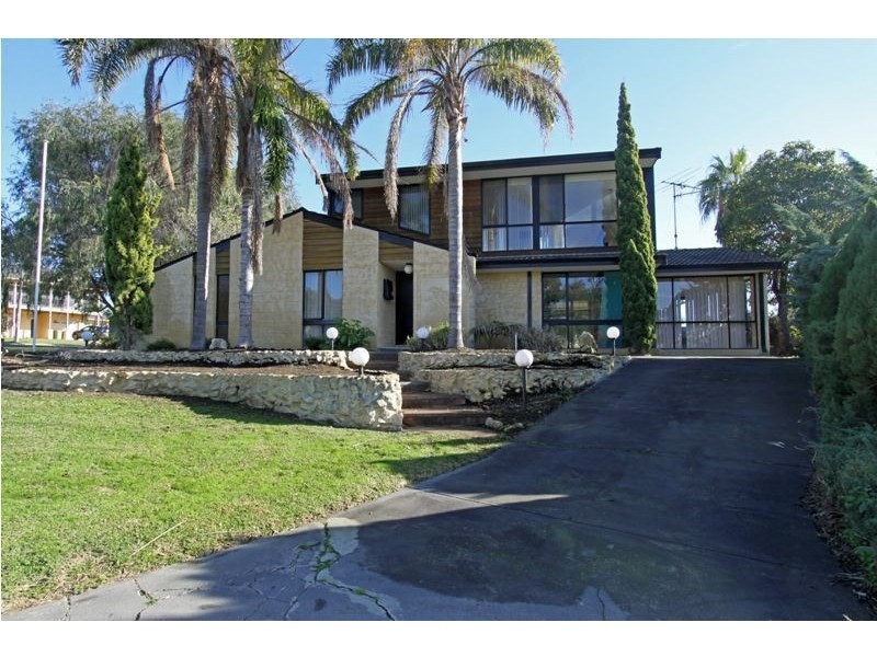 7 Acacia Close, Bouvard WA 6211