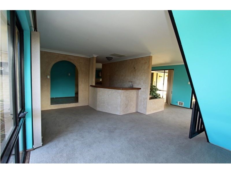 7 Acacia Close, Bouvard WA 6211