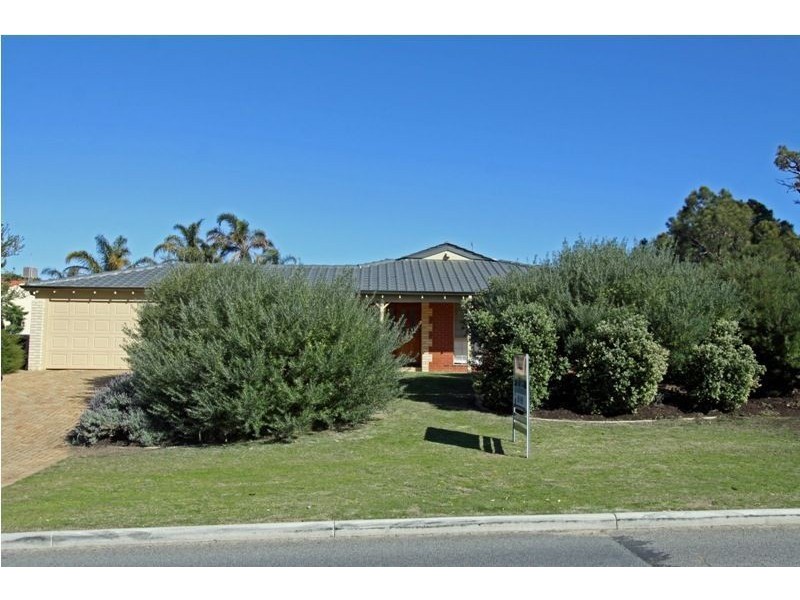 104 McLarty Road, Halls Head WA 6210