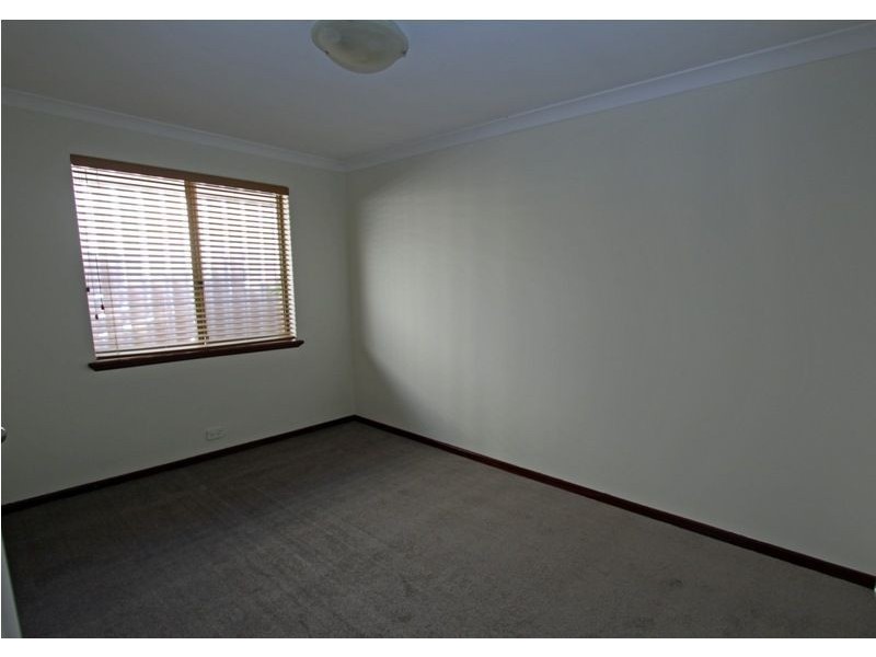 104 McLarty Road, Halls Head WA 6210