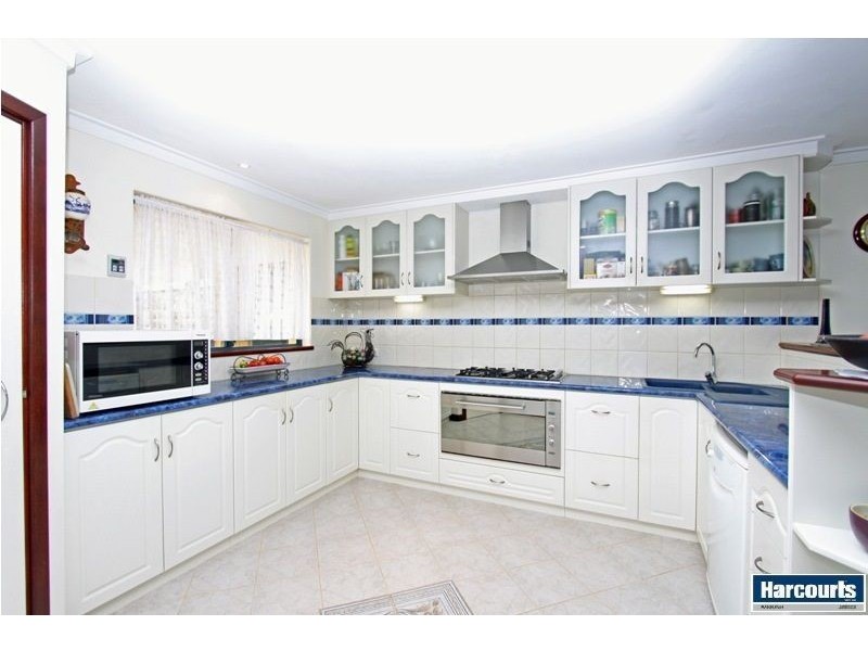 27 Shayne Street, Halls Head WA 6210