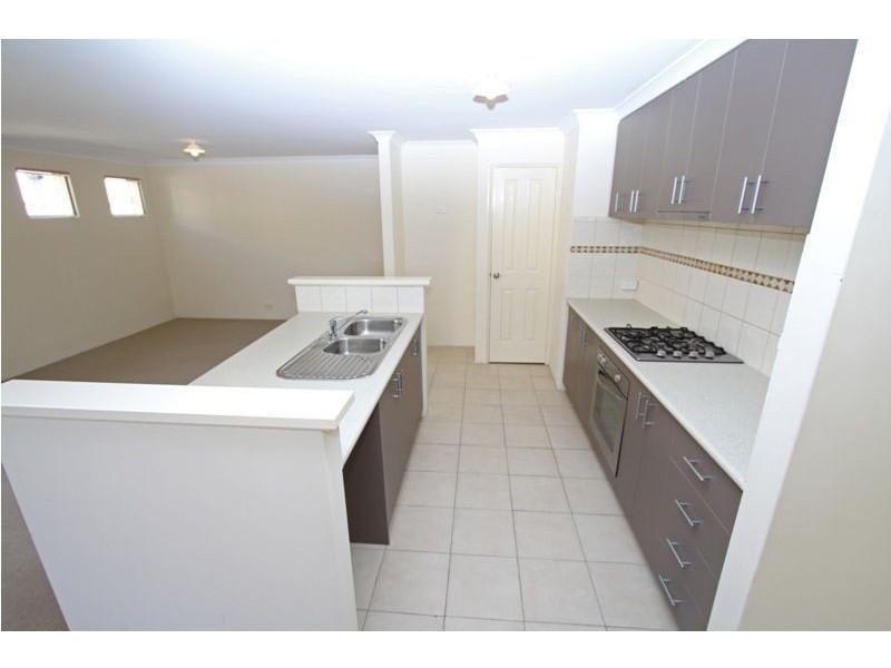 65/27 Meadow Springs Drive, Meadow Springs WA 6210