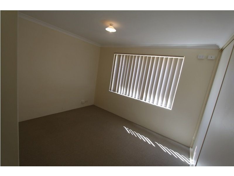 65/27 Meadow Springs Drive, Meadow Springs WA 6210