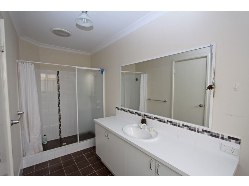 48 Camden Way, Meadow Springs WA 6210