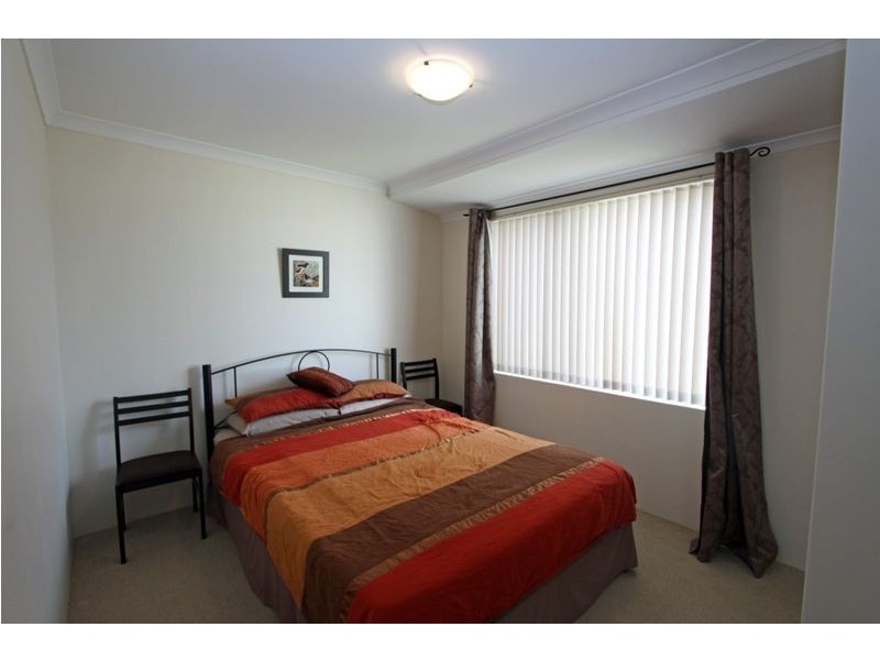 48 Camden Way, Meadow Springs WA 6210