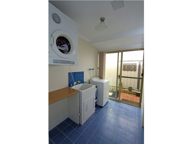 48 Camden Way, Meadow Springs WA 6210