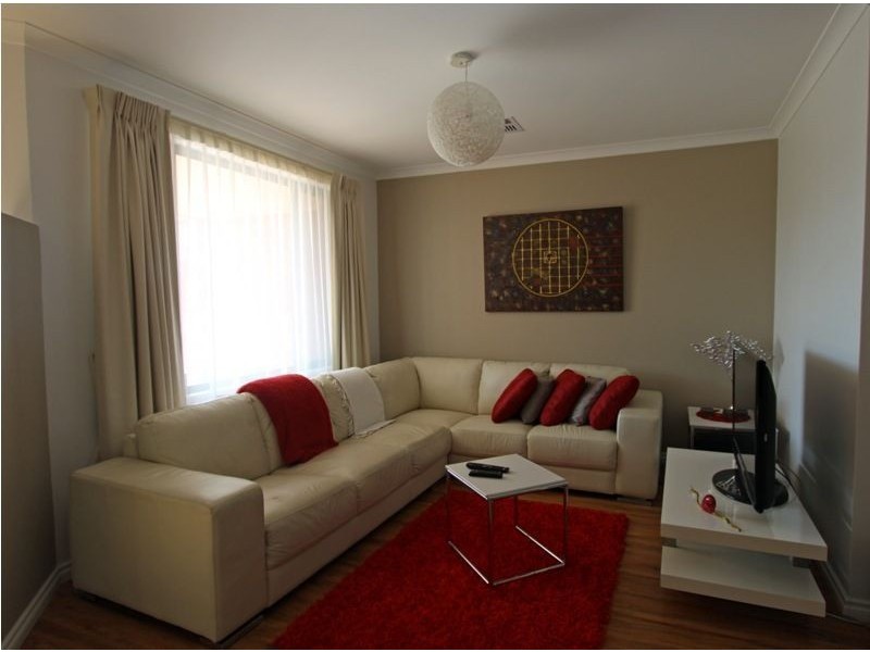 27 Grandmere Parade, Meadow Springs WA 6210