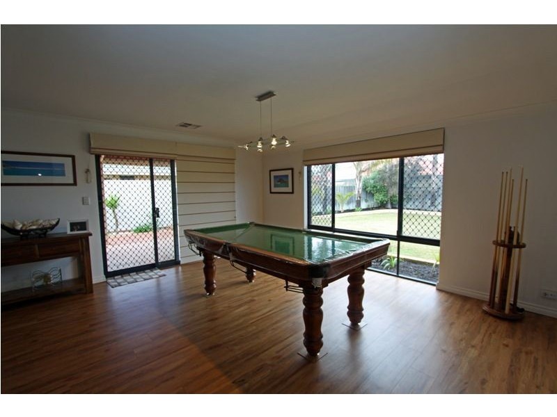 27 Grandmere Parade, Meadow Springs WA 6210