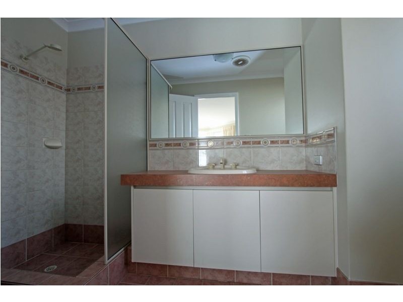 27 Grandmere Parade, Meadow Springs WA 6210