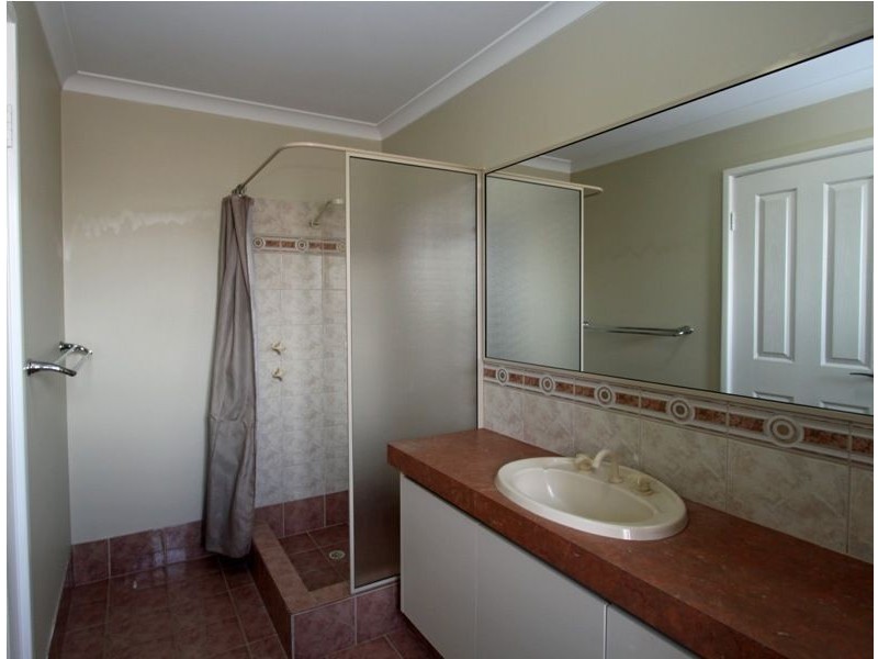 27 Grandmere Parade, Meadow Springs WA 6210