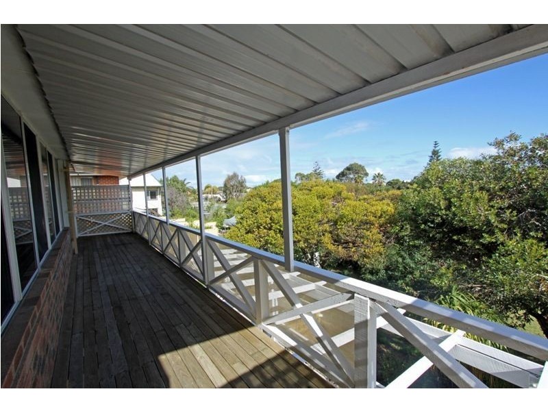 40 Selene Way, San Remo WA 6210