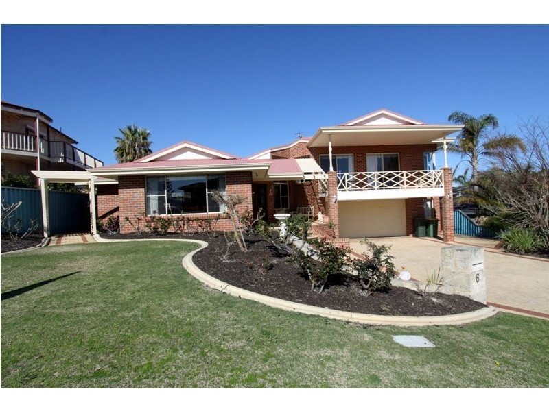 6 Carabeen Place, Halls Head WA 6210