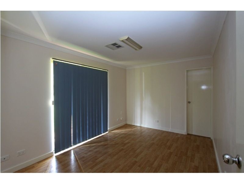 136 Greenwood Way, Barragup WA 6209