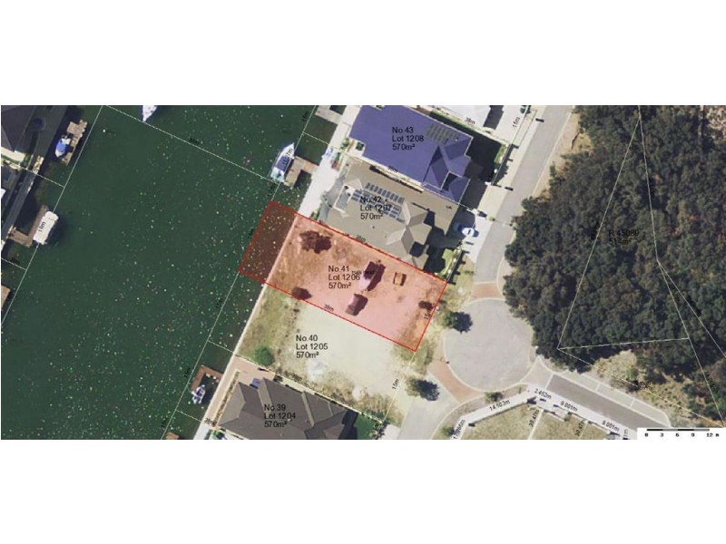 41 Leisure Way, Halls Head WA 6210