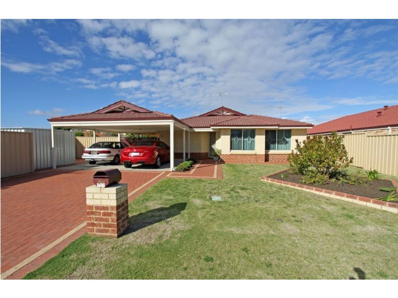 127 Peelwood Parade, Halls Head WA 6210