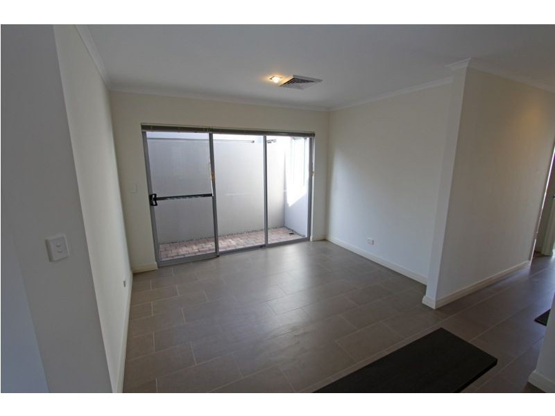 38/5 Bower Drive, Erskine WA 6210