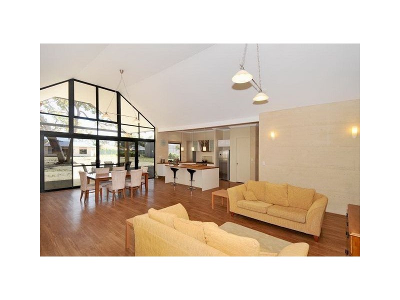 26 Pleasant Grove Circle, Falcon WA 6210