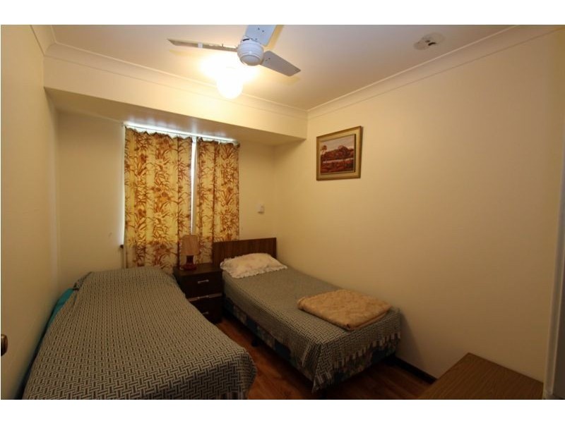 1/1a Scrivener Place, Halls Head WA 6210