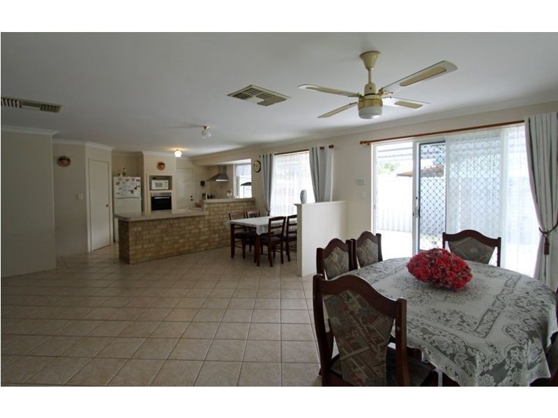 10 Laird Street, Singleton WA 6175