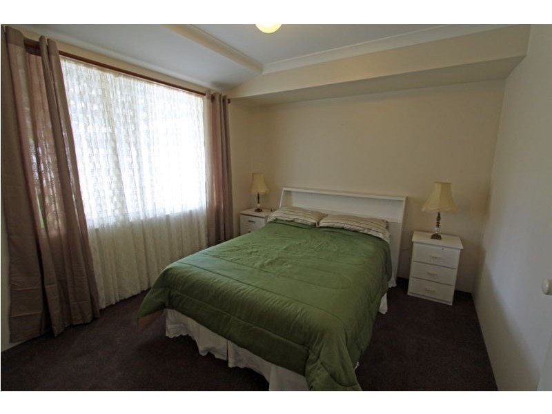 10 Laird Street, Singleton WA 6175