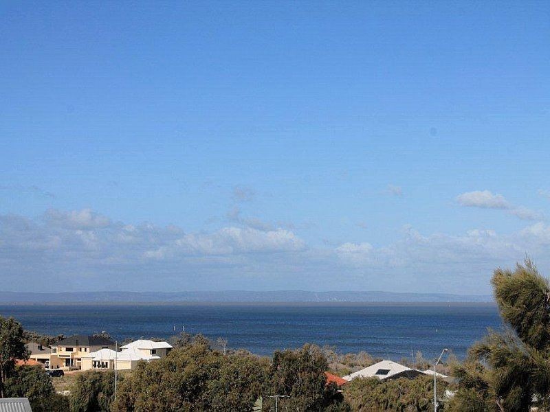 15 Scenic Drive, Falcon WA 6210