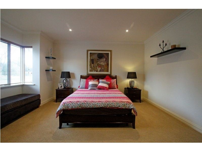 12c Wattleglen Avenue, Erskine WA 6210