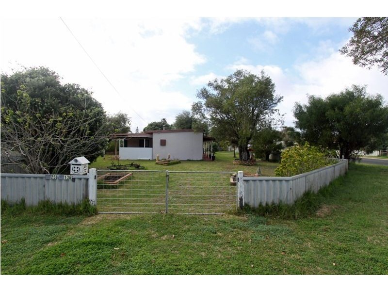 25 Wanjeep Street, Coodanup WA 6210