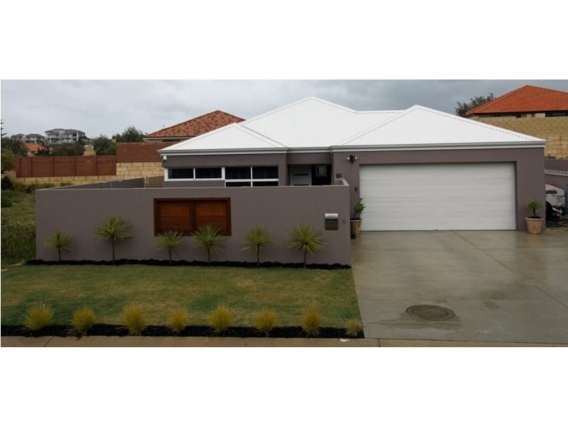 5 Agonis Way, Wannanup WA 6210