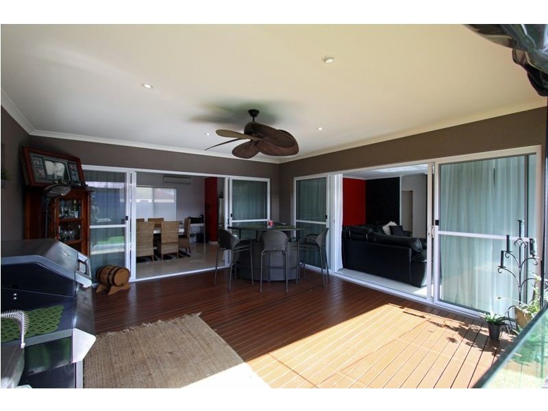 5 Agonis Way, Wannanup WA 6210