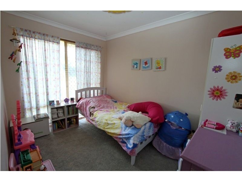 10 Malvern Rise, Greenfields WA 6210