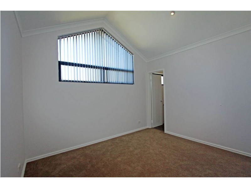 3/28 Davey Street, Mandurah WA 6210