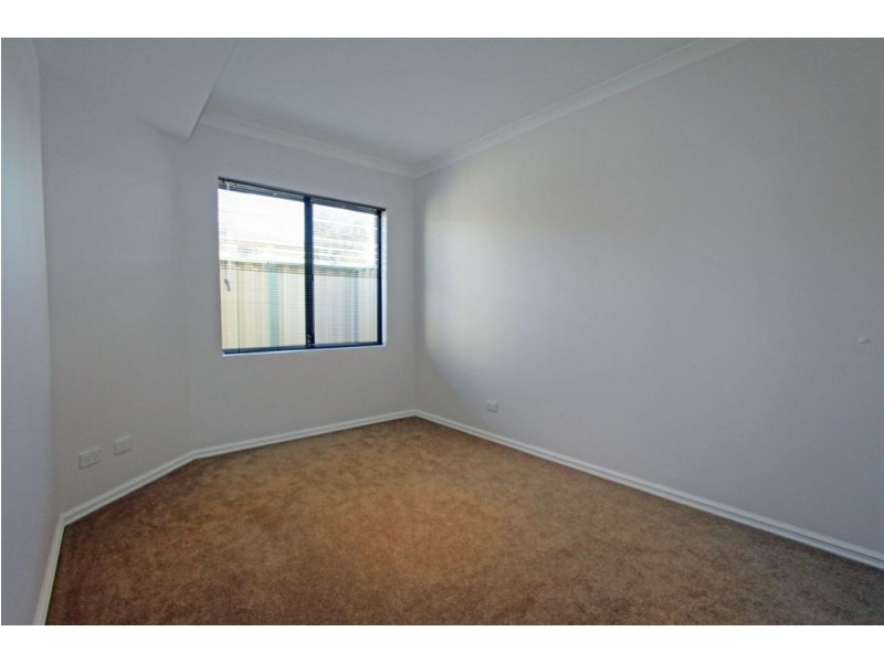 3/28 Davey Street, Mandurah WA 6210